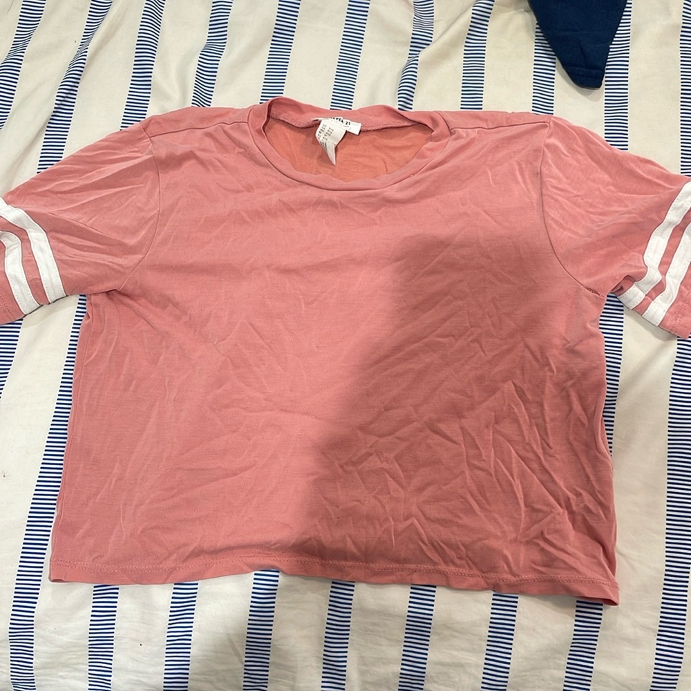 Forever 21 shirt